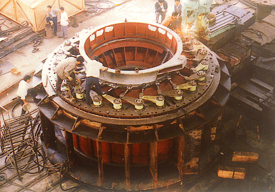 Öl-Wasser-Kühlung Vertikale Kaplan-Turbine Hydraulikturbinen-System