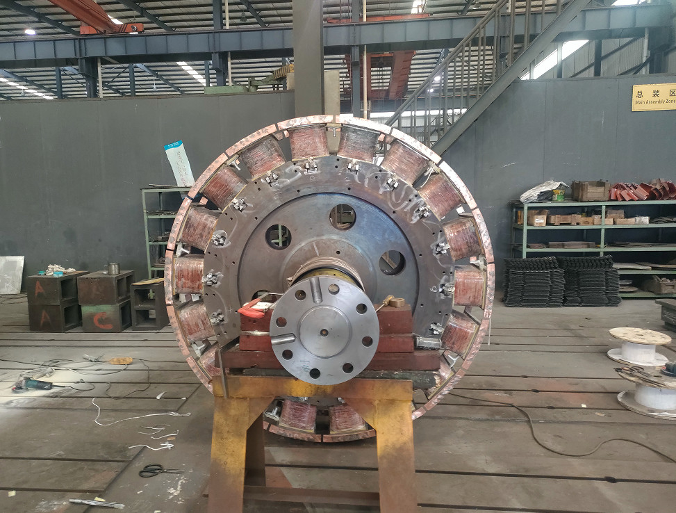 Kohlenstoffstahl-Wasserturbine Vertikale Wellenströmungsrate 0,1 m3/S-10 m3/S Für Wasserkraft