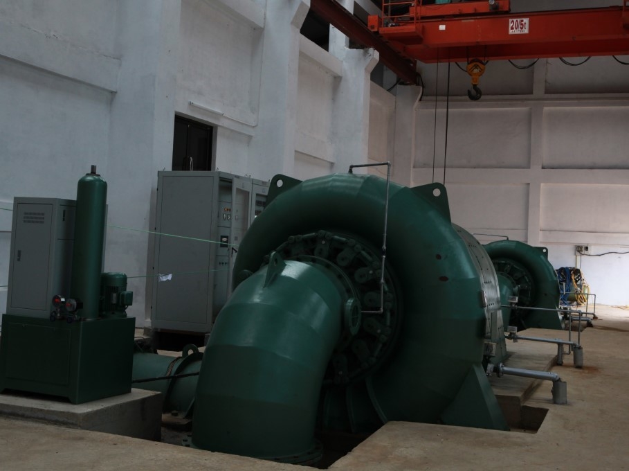 Micro Mini Kleines Wasser Francis Pelton Turgo Kaplan Hydro-Wasserkraftanlage Permanentmagnet Generator Alternator EPC